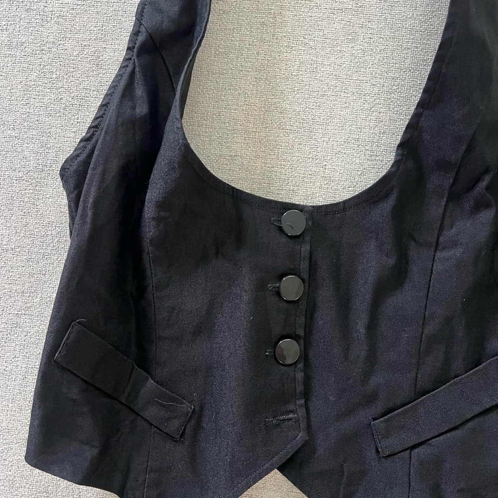 Lipstick Vintage Black Halter Vest - Picture 2 of 5